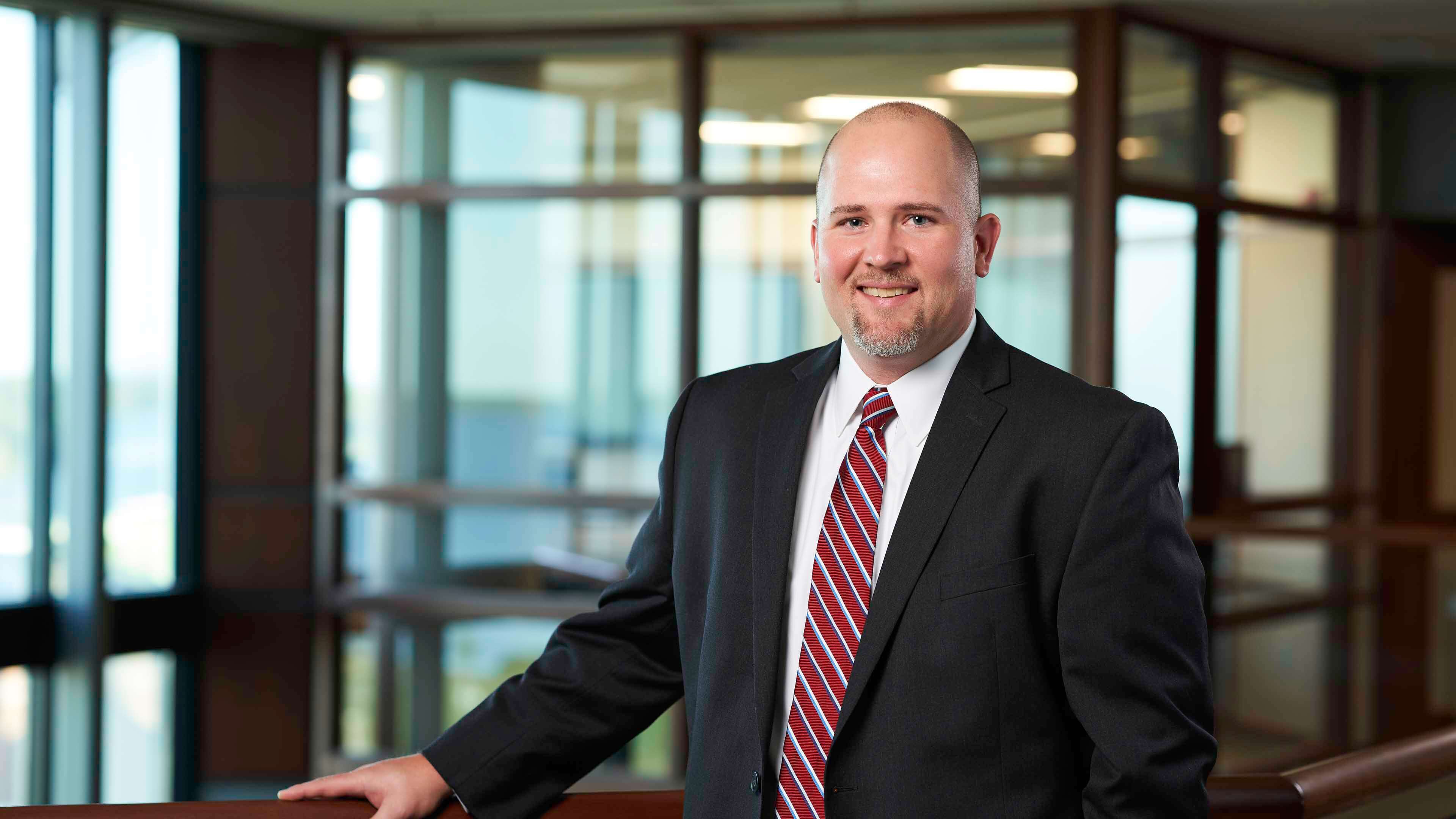 MacDonald Illig Jones Britton_Corporate headshots_Michael Thomas_1509_9466 x 6311